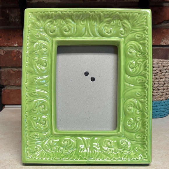 Lime Green Ceramic 5 x 7 Picture Frame Glossy Finish Total Size Of Frame 9 x 11 - Picture 9 of 9